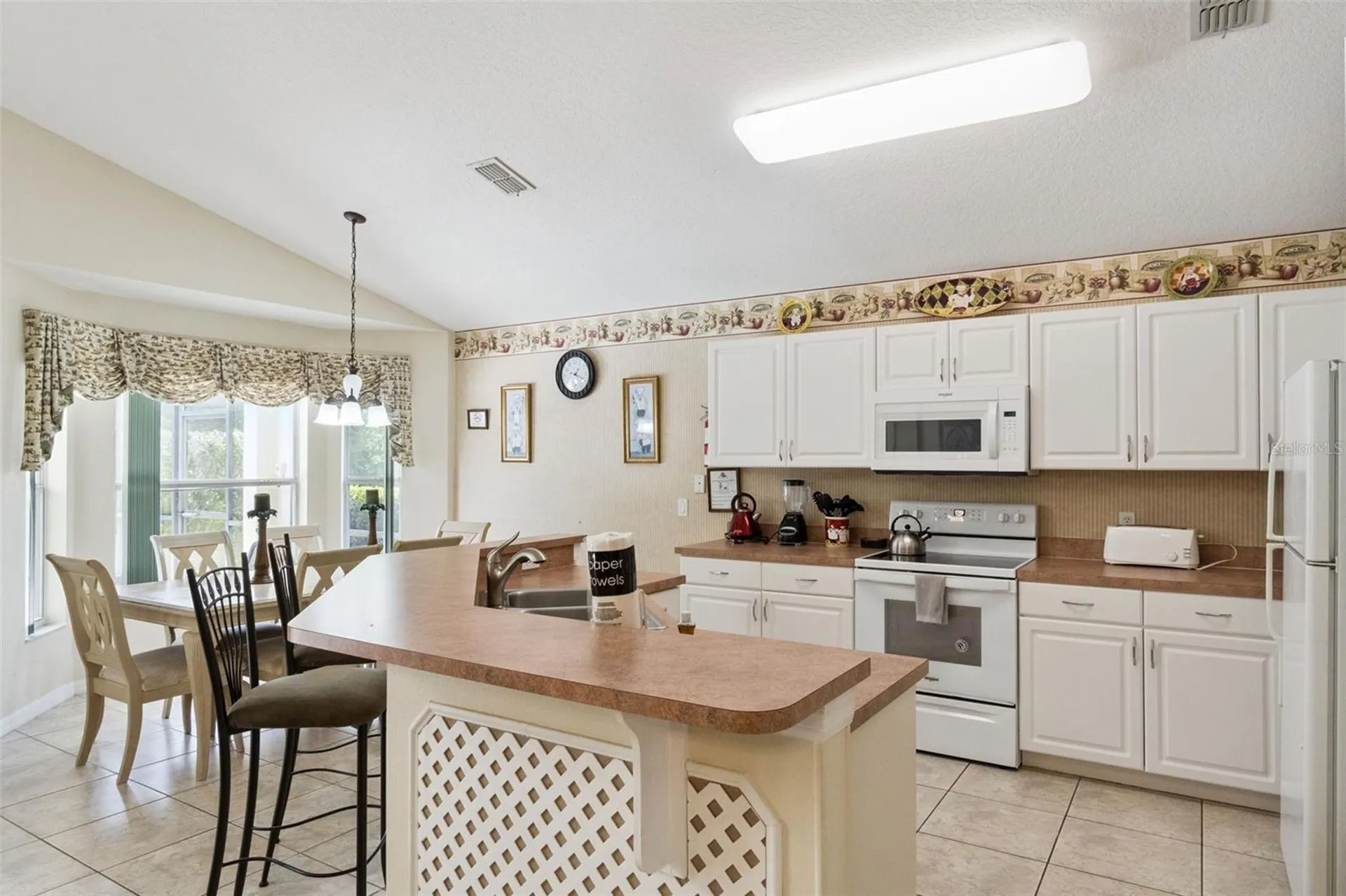 4706 Cumbrian Lakes Drive Kissimmee FL 34746