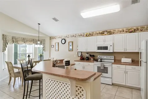 4706 Cumbrian Lakes Drive Kissimmee FL 34746