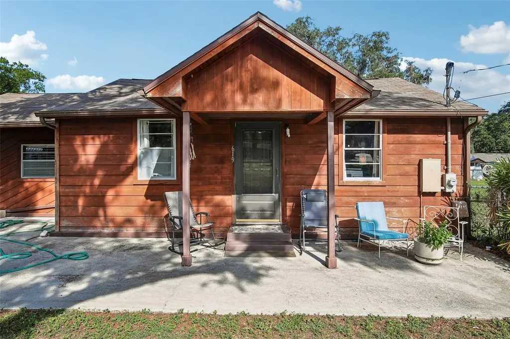 619 S 63rd Street Tampa FL 33619