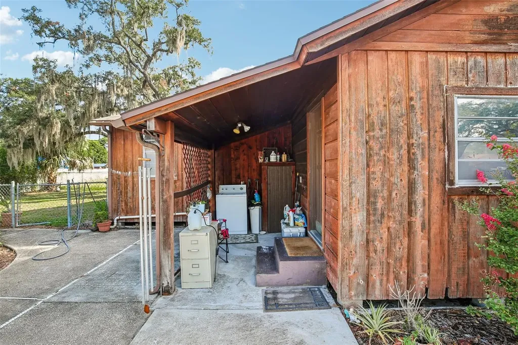 619 S 63rd Street Tampa FL 33619