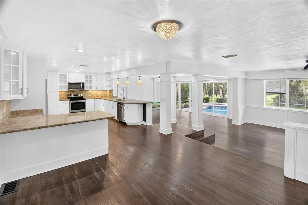 6420 SW 35th Way Gainesville FL 32608