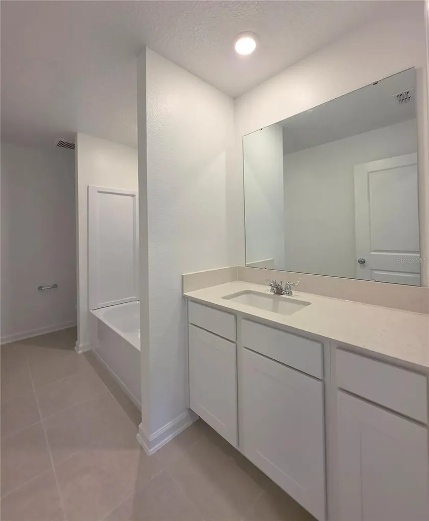 1216 Sand Trap Court Daytona Beach FL 32124