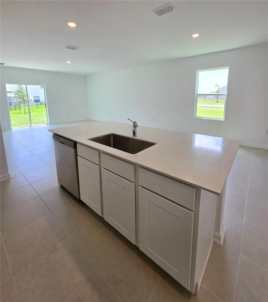 1216 Sand Trap Court Daytona Beach FL 32124