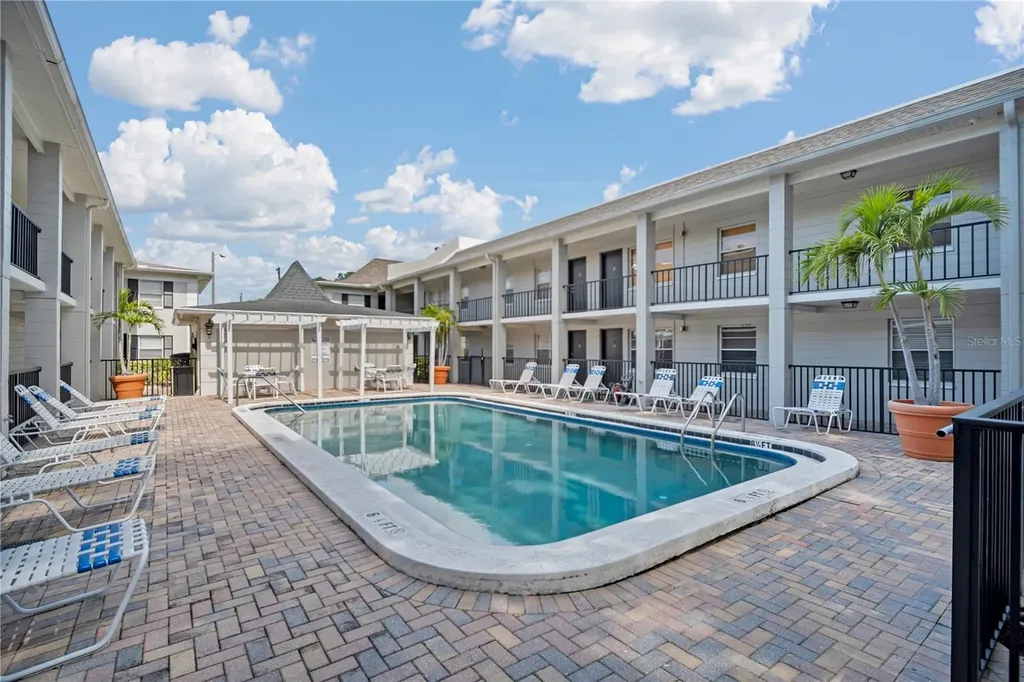 5221 S Bayshore Boulevard Tampa FL 33611