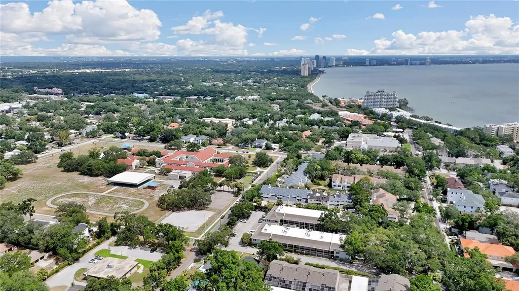 5221 S Bayshore Boulevard Tampa FL 33611