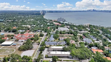 5221 S Bayshore Boulevard Tampa FL 33611