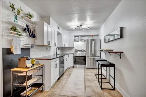 5221 S Bayshore Boulevard Tampa FL 33611