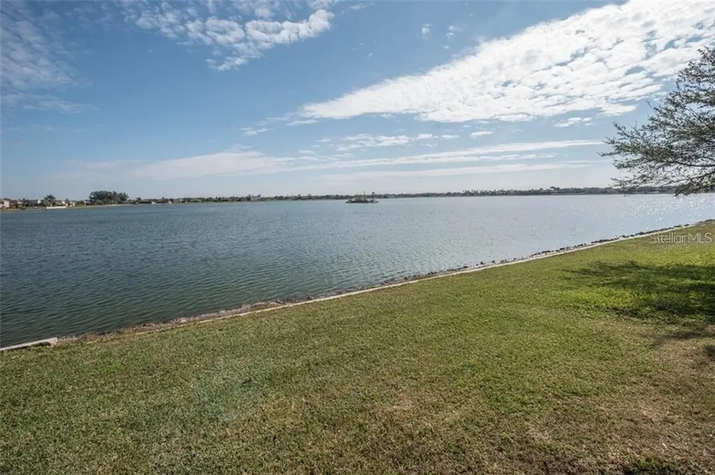 1742 Mira Lago Circle Ruskin FL 33570