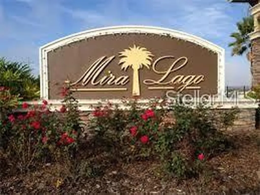 1742 Mira Lago Circle Ruskin FL 33570