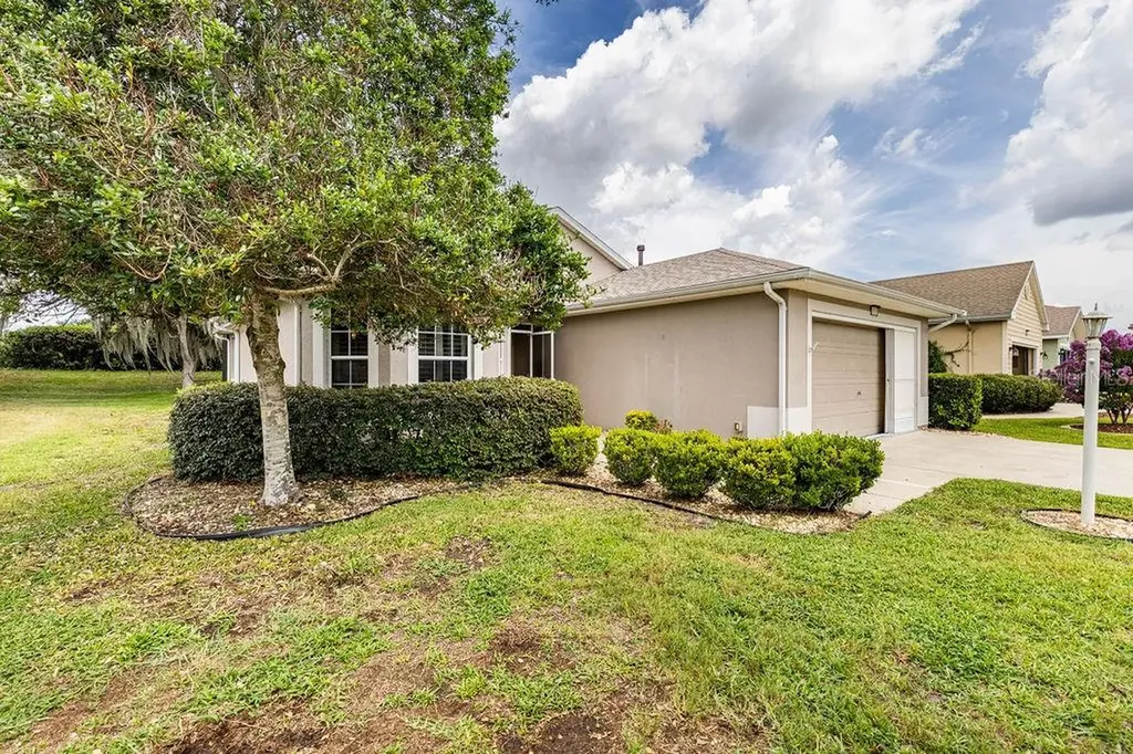 6116 Armada Street Tavares FL 32778