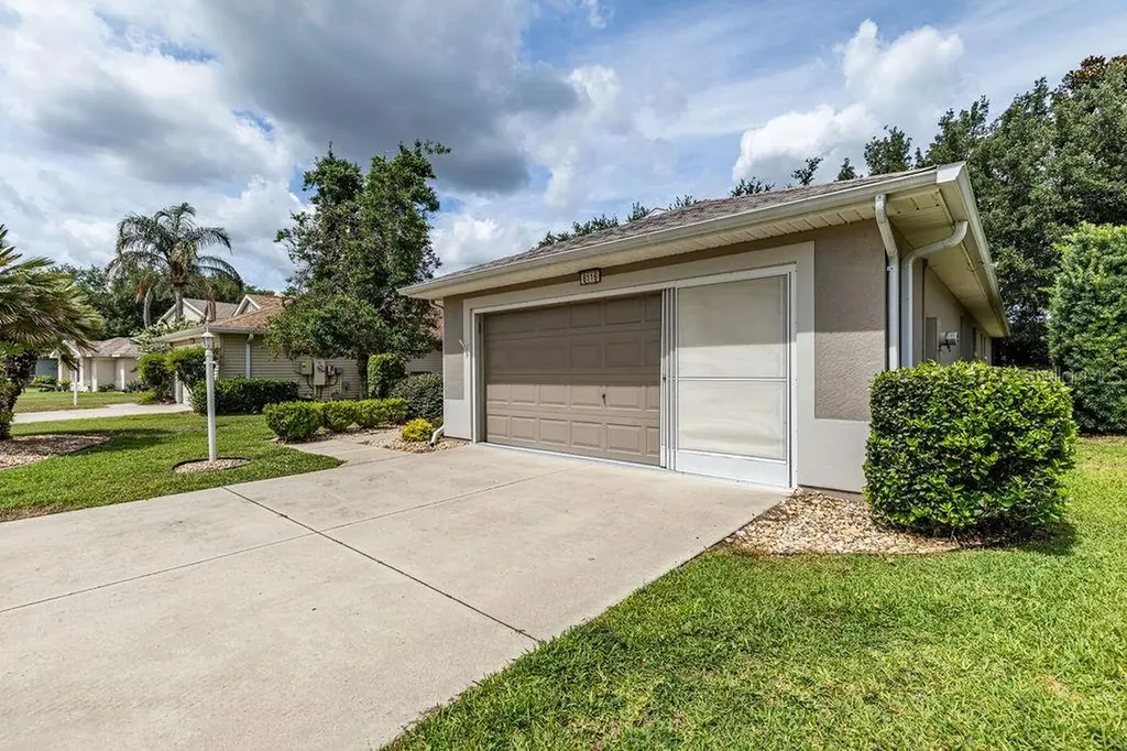 6116 Armada Street Tavares FL 32778