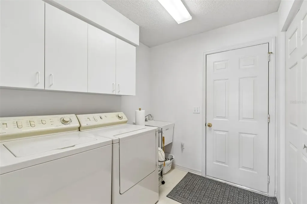 6353 Silver Lakes Drive W Lakeland FL 33810