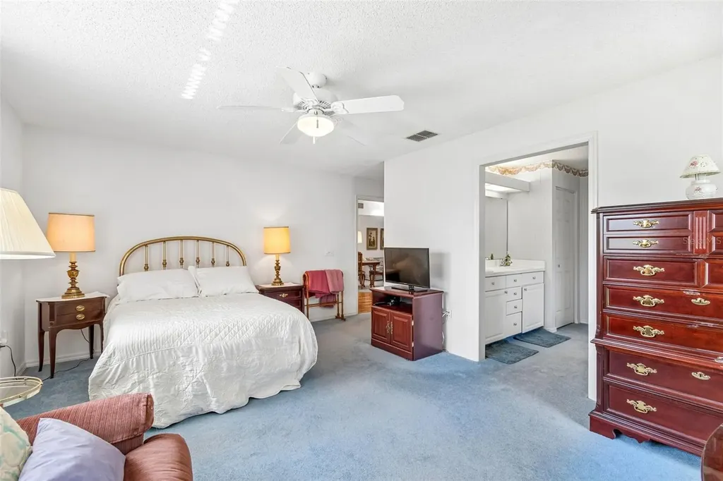 6353 Silver Lakes Drive W Lakeland FL 33810