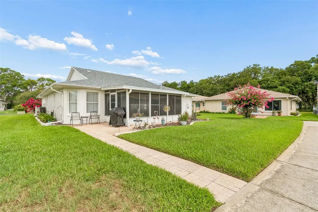 6353 Silver Lakes Drive W Lakeland FL 33810
