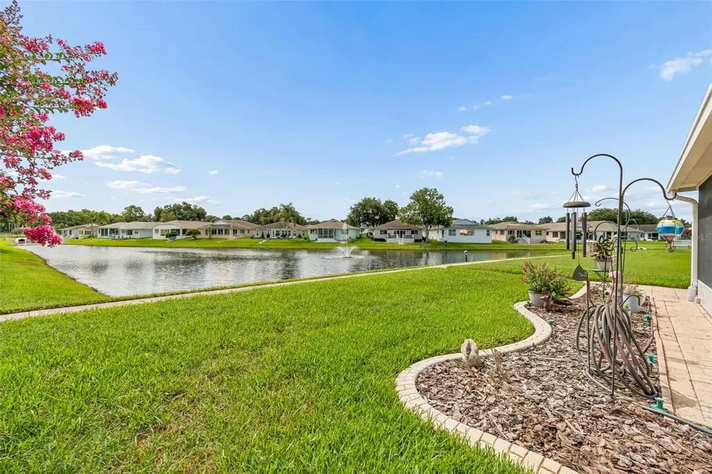 6353 Silver Lakes Drive W Lakeland FL 33810