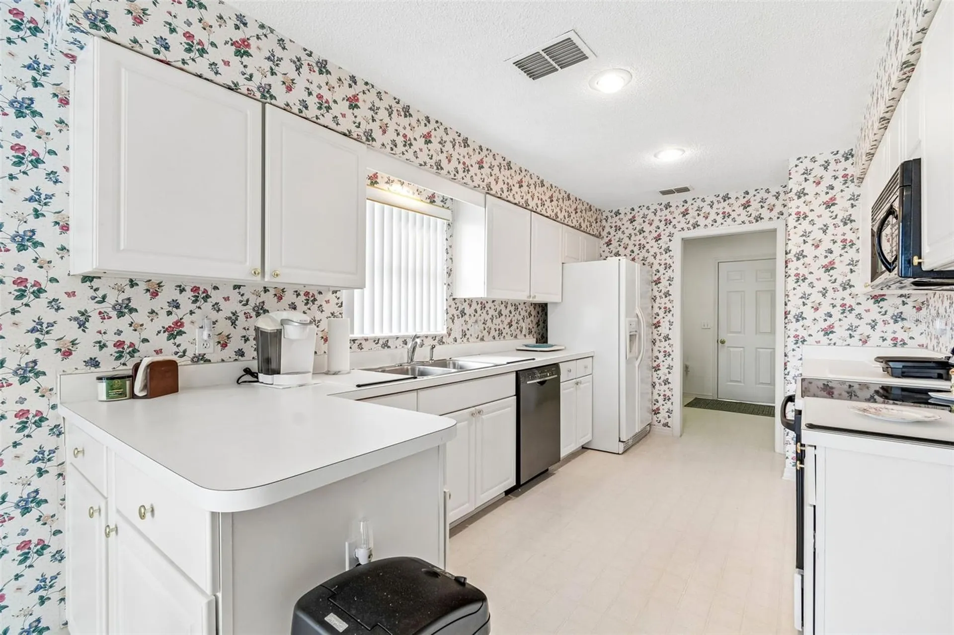 6353 Silver Lakes Drive W Lakeland FL 33810