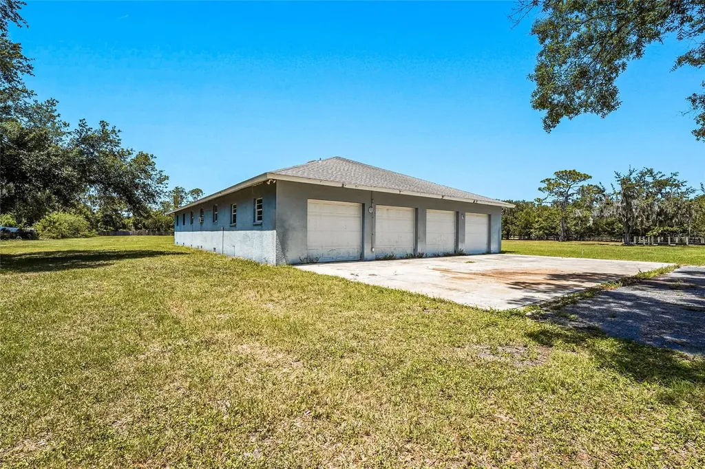 5650 Churchill Downs Road Sarasota FL 34241