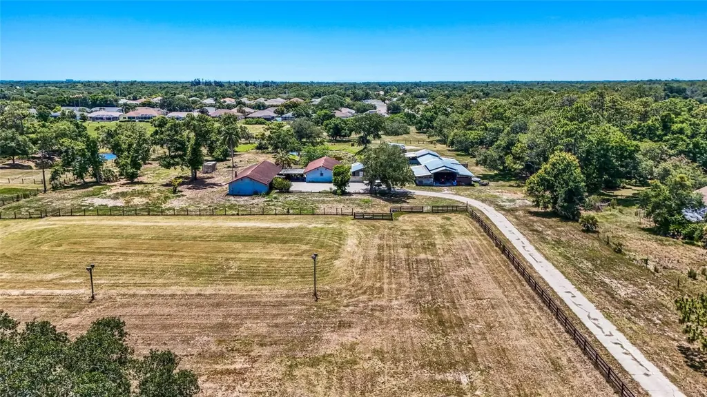 5650 Churchill Downs Road Sarasota FL 34241