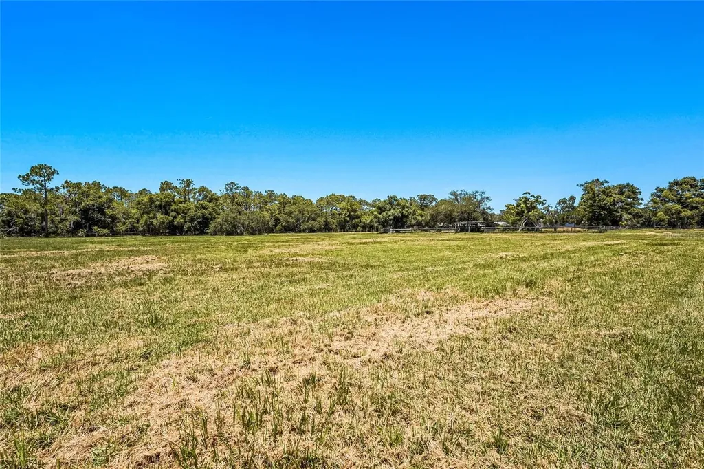 5650 Churchill Downs Road Sarasota FL 34241
