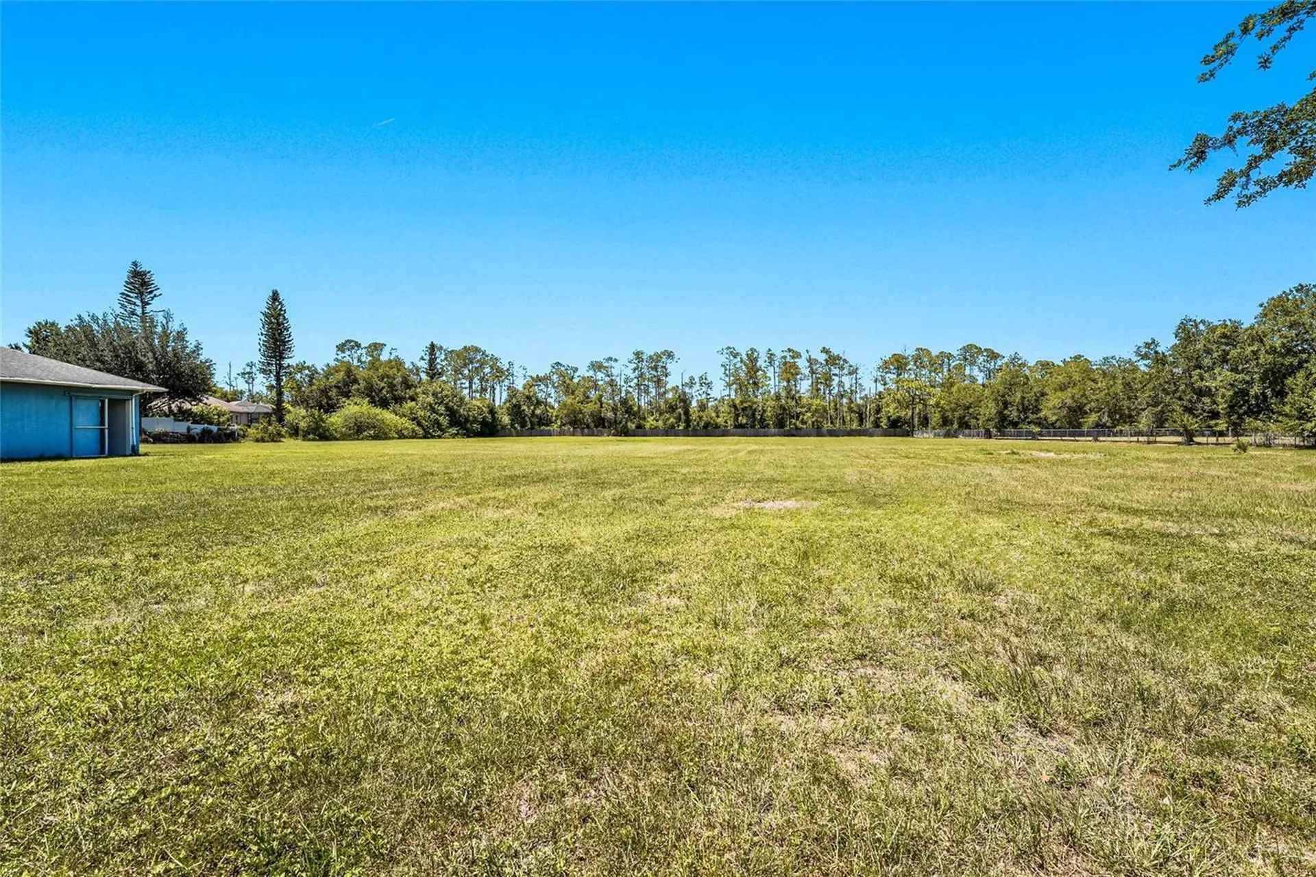 5650 Churchill Downs Road Sarasota FL 34241
