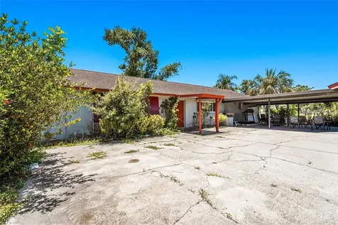 5650 Churchill Downs Road Sarasota FL 34241