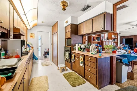 5650 Churchill Downs Road Sarasota FL 34241
