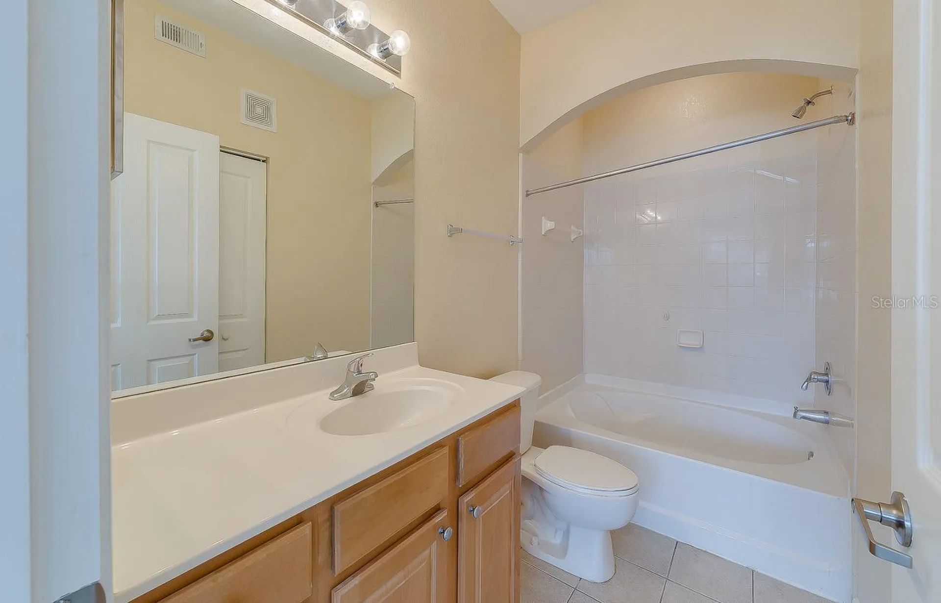 11808 11808 Meadow Branch Drive Orlando FL 32825