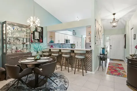 2567 Estancia Boulevard Clearwater FL 33761