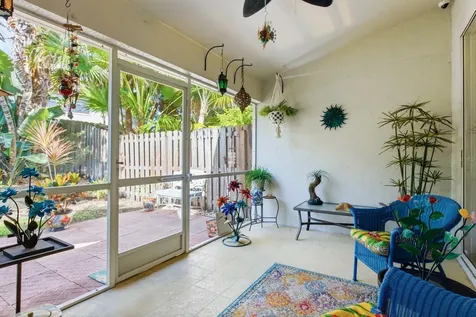 2567 Estancia Boulevard Clearwater FL 33761