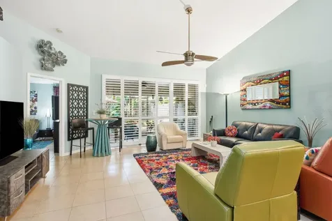 2567 Estancia Boulevard Clearwater FL 33761