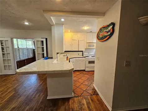 1822 NW 6th Avenue Gainesville FL 32603
