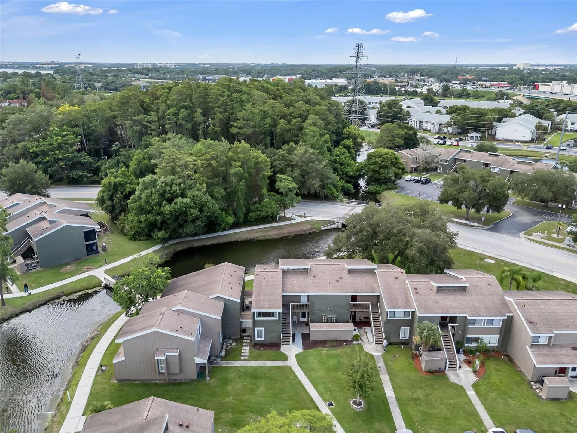 5850 Peregrine Avenue Orlando FL 32819