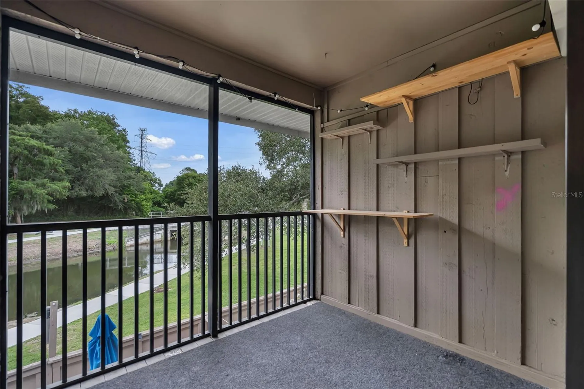 5850 Peregrine Avenue Orlando FL 32819