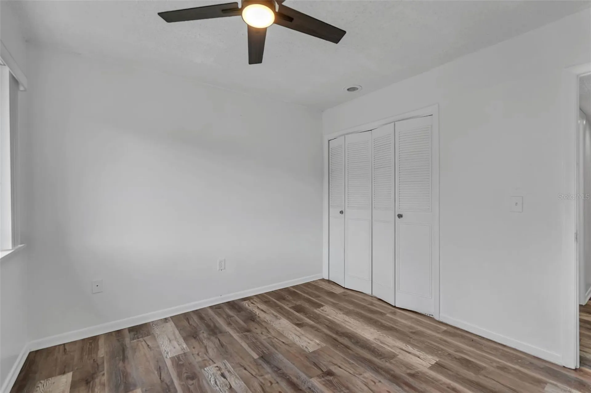 5850 Peregrine Avenue Orlando FL 32819