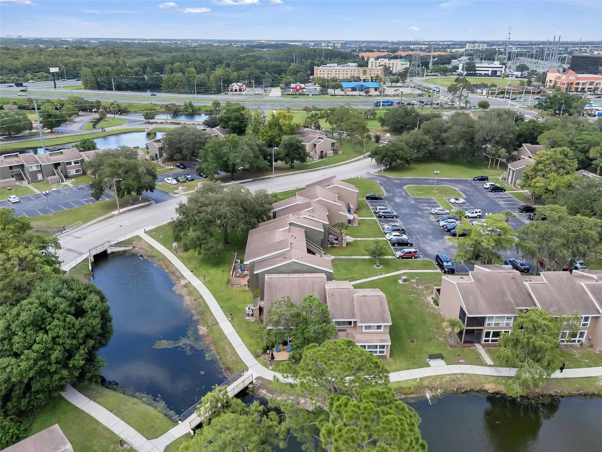 5850 Peregrine Avenue Orlando FL 32819