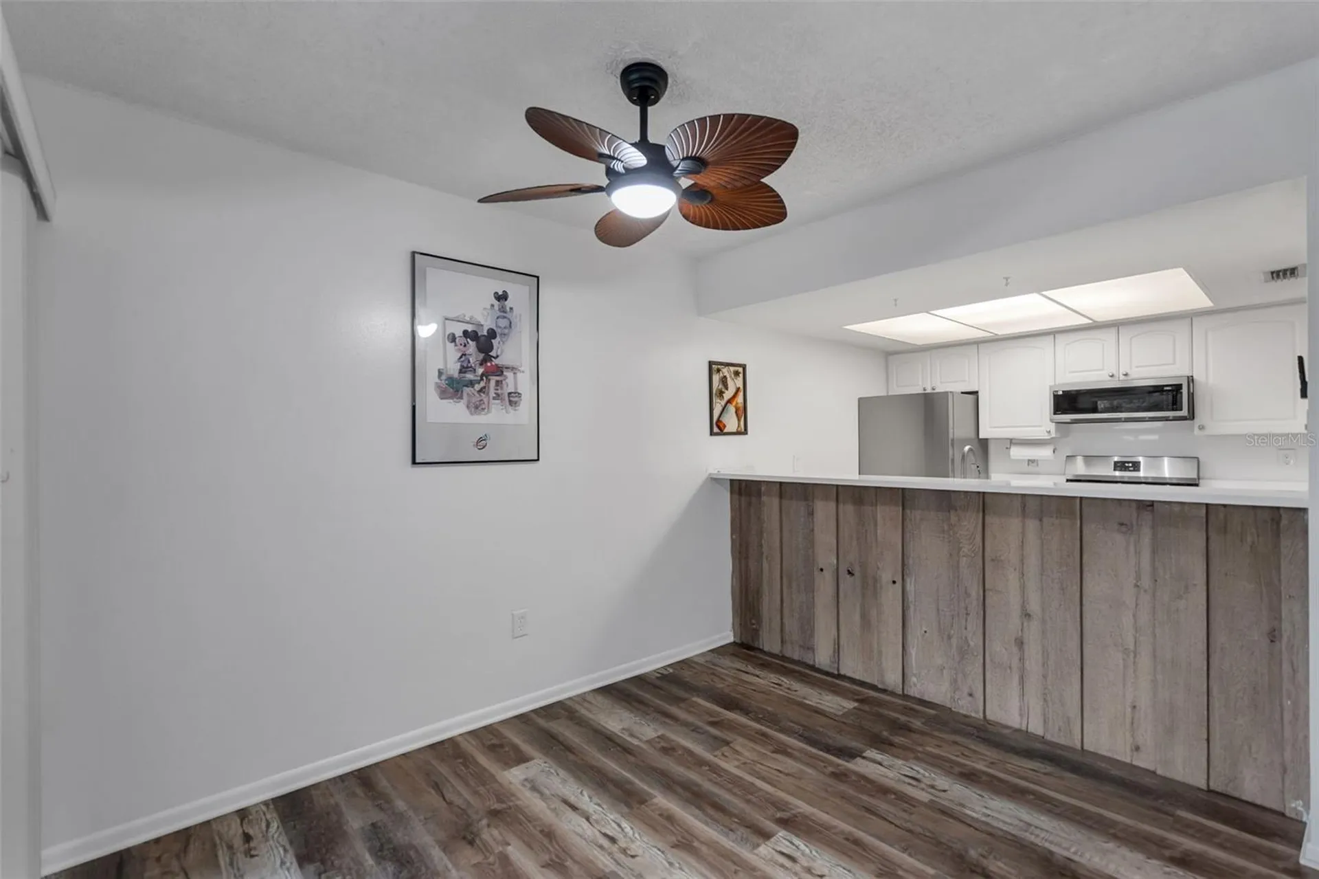 5850 Peregrine Avenue Orlando FL 32819
