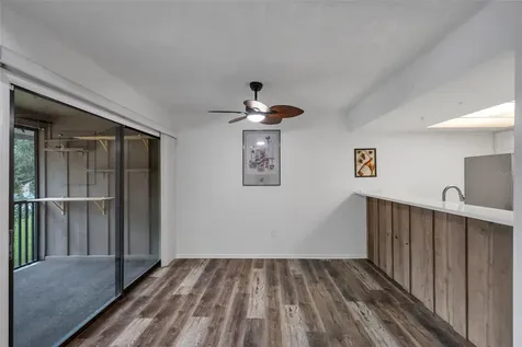 5850 Peregrine Avenue Orlando FL 32819