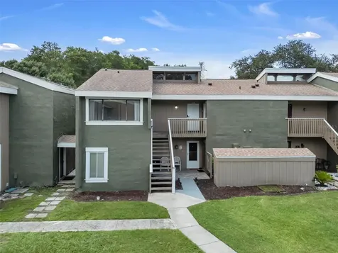 5850 Peregrine Avenue Orlando FL 32819