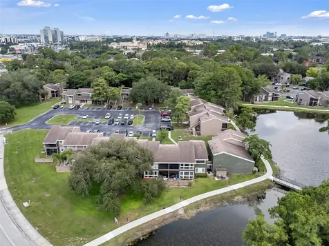 5850 Peregrine Avenue Orlando FL 32819