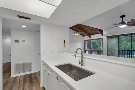 5850 Peregrine Avenue Orlando FL 32819