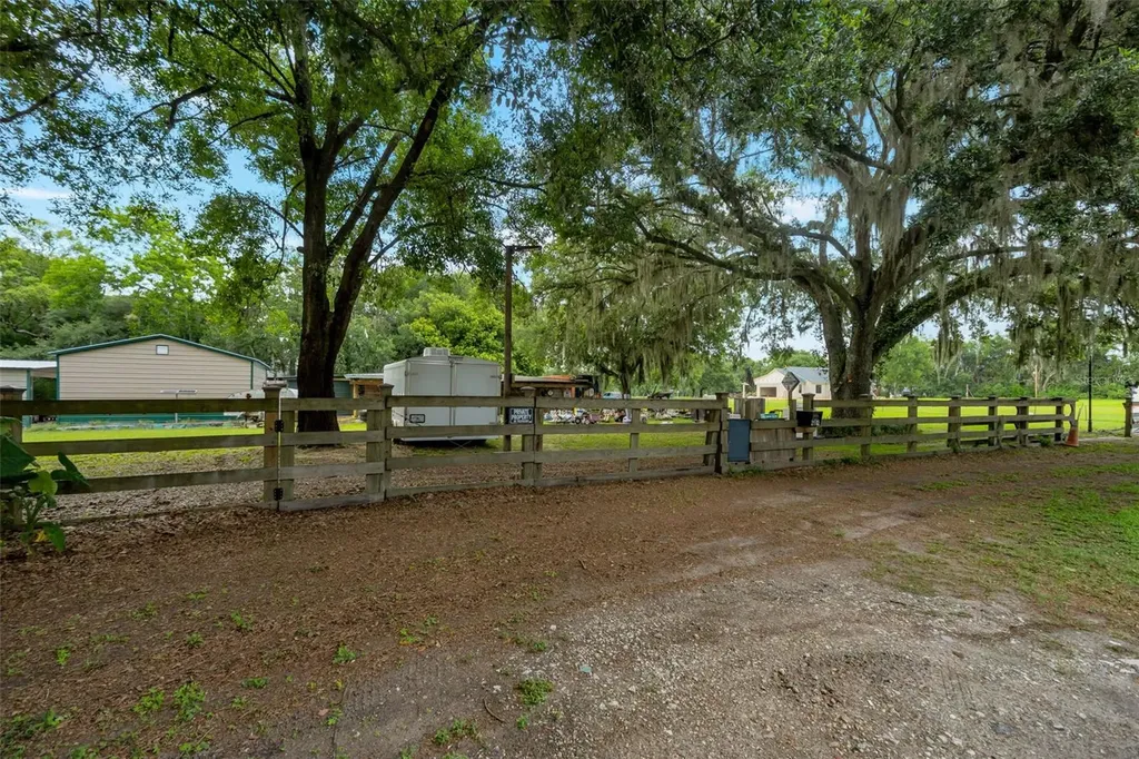 2102 Old Polk City Road Lakeland FL 33809