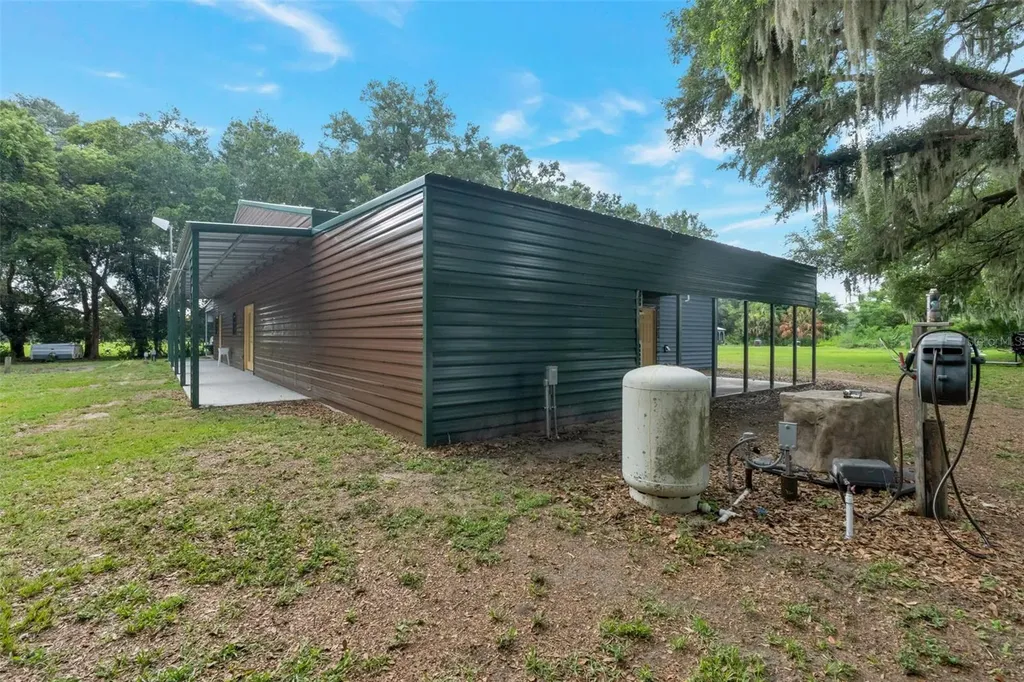 2102 Old Polk City Road Lakeland FL 33809