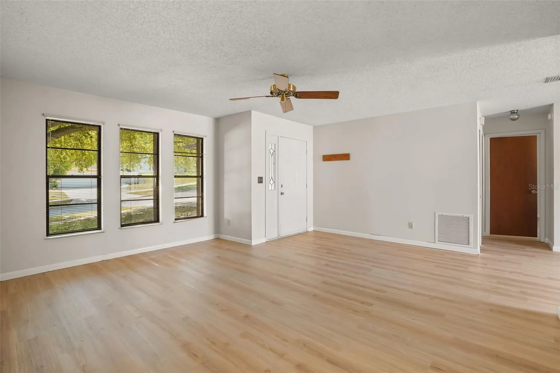 210 N Disston Avenue Clermont FL 34711