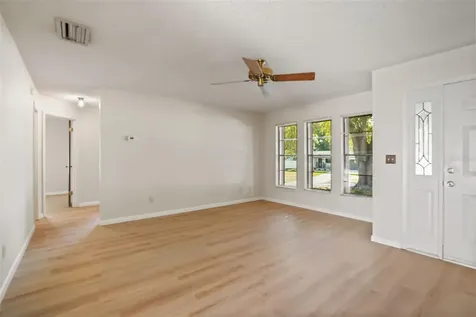 210 N Disston Avenue Clermont FL 34711