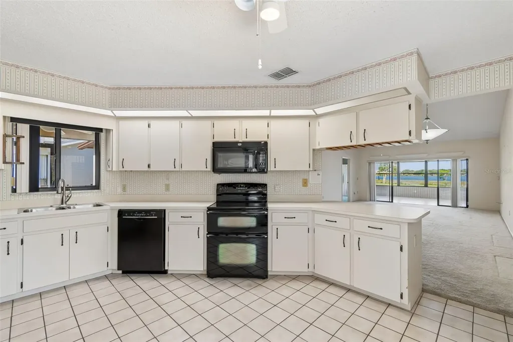 3962 Cypress Landing W Winter Haven FL 33884