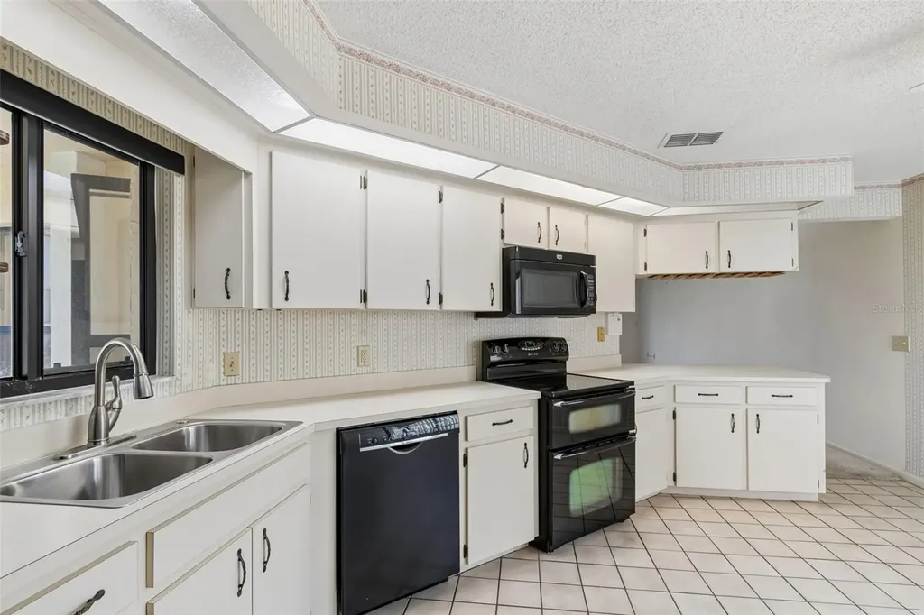 3962 Cypress Landing W Winter Haven FL 33884