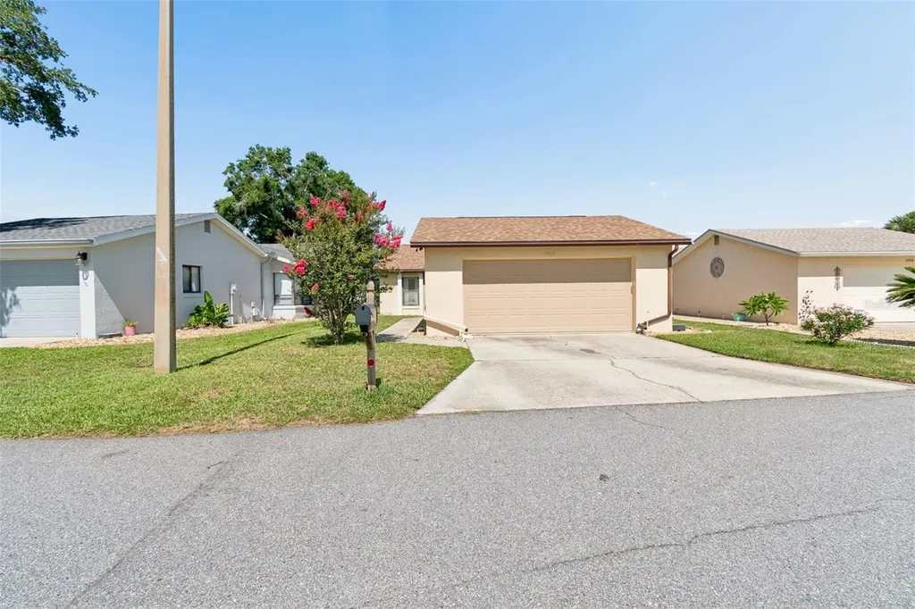 3962 Cypress Landing W Winter Haven FL 33884