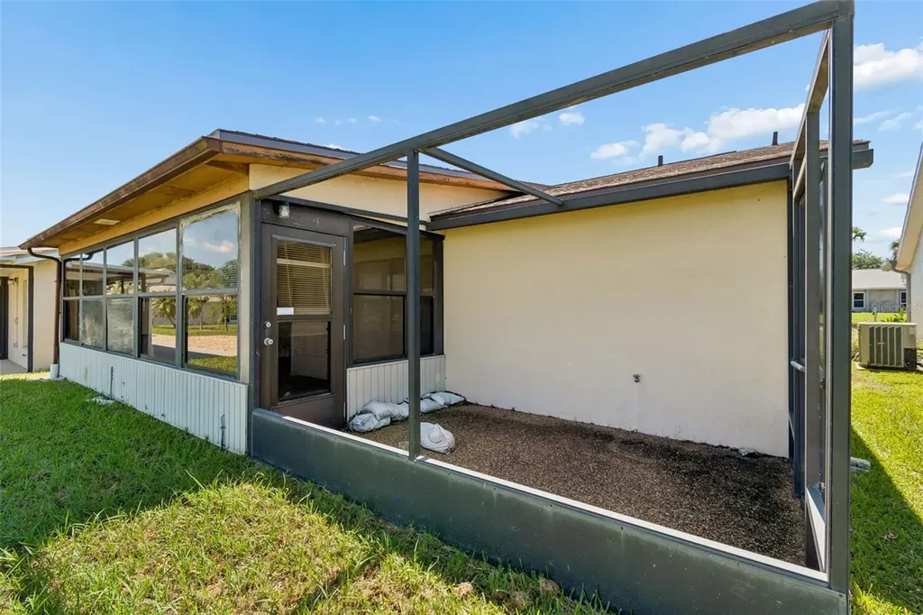 3962 Cypress Landing W Winter Haven FL 33884