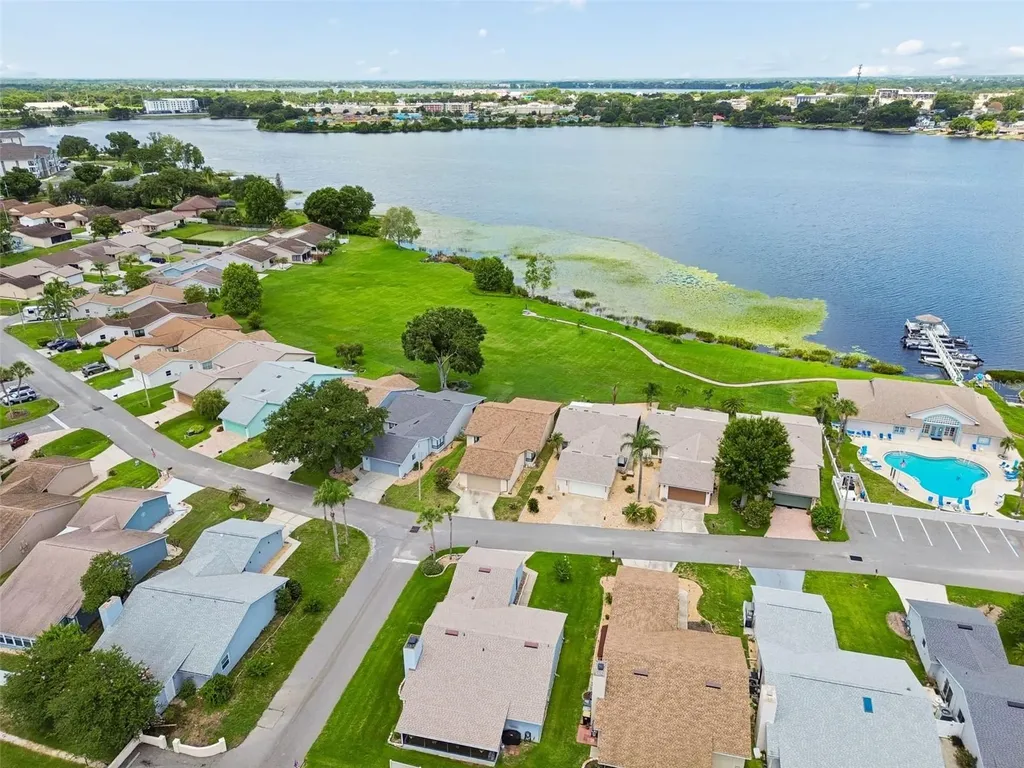 3962 Cypress Landing W Winter Haven FL 33884