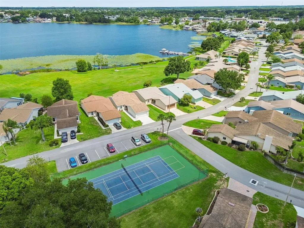 3962 Cypress Landing W Winter Haven FL 33884